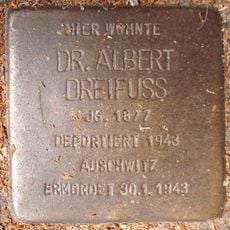 Stolperstein dedicated to Dr. Albert Dreifuss