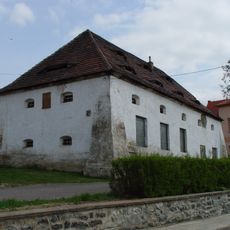 Granary in Lišnice