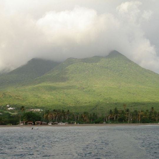 Pico Nevis