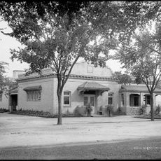 Riverside Cemetery