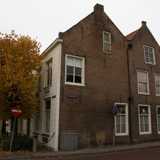 Brandestraat 1, Geertruidenberg