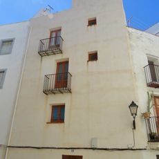 Casa al carrer Santa Bàrbara 18
