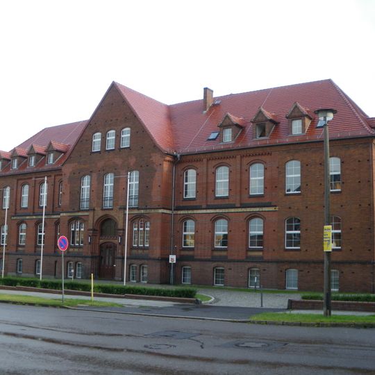 Kreishaus, Joachim-Gottschalk-Straße 36