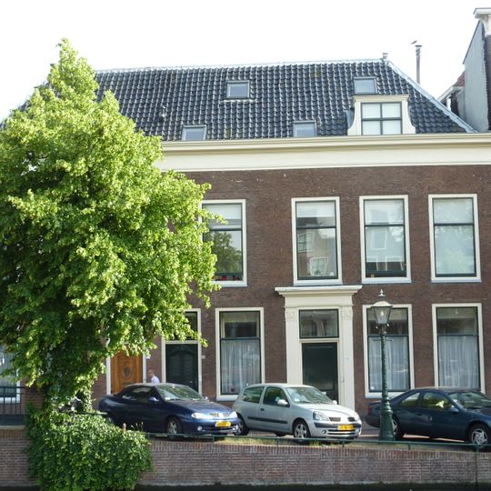 Oude Vest 109, Leiden