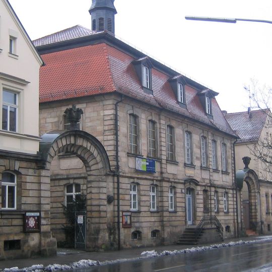 Ehemaliges von Meyernsches Palais, 1749 von Baron von Gleichen-Rußwurm gekauft, seit 1755 Betsaal der Reformierten Gemeinde