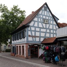 Haus Rheingaustraße 25