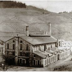 Továrna na uranové barvy