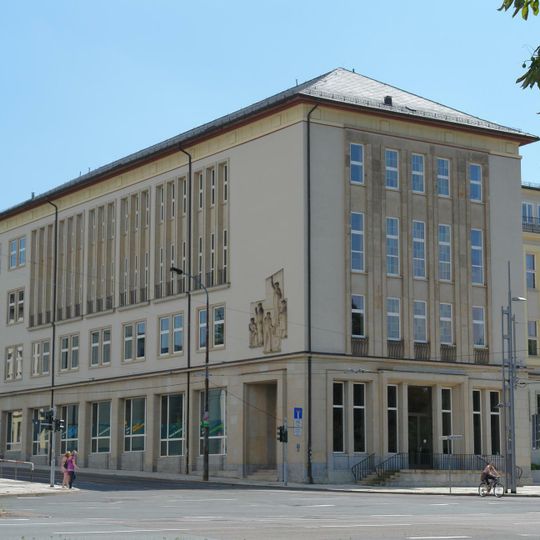 Erweiterungsbau der Technischen Universität Chemnitz, in Ecklage Straße der Nationen 64