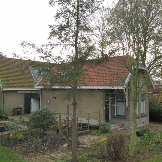 Dienstwoning bij watertoren