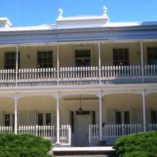 Como House