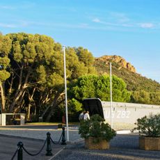 Landings monument (1944)