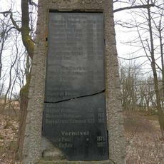 Pomník padlým ve Větrově u Krásného lesa