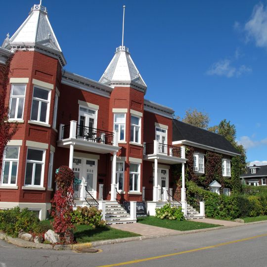 1180-1186, terrasse Turcotte