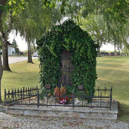 Kriegerdenkmal Weingraben