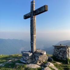 Croce di vetta del Monte Colmegnone