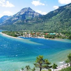 Waterton Lakes Ulusal Parkı