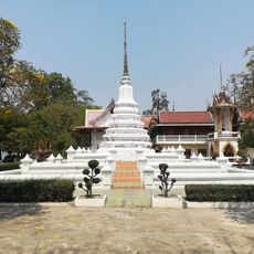 Wat Pho Taeng Tai