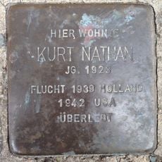 Stolperstein en memoria de Kurt Nathan