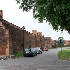 Zespół murów obronnych (pozostałości)