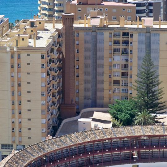 Chimenea de la antigua Fábrica de Energía Eléctrica