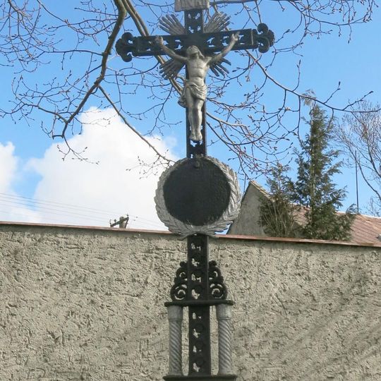 Kříž u domu 104 ve Stružnici