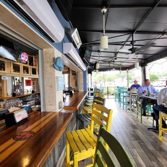 Hurricane Grill & Wings