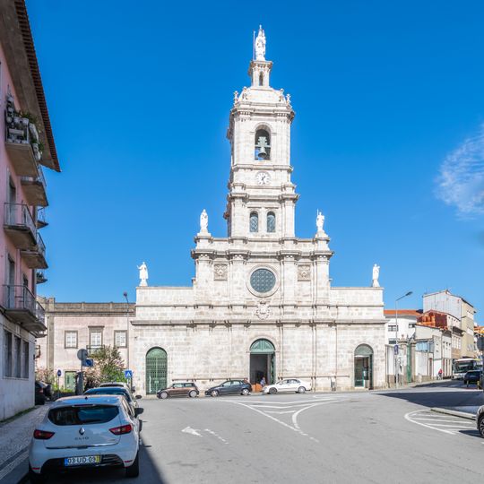 Igreja do Carmo e edifício do antigo Convento Carmelita