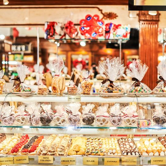 Ferrara Bakery and Cafe