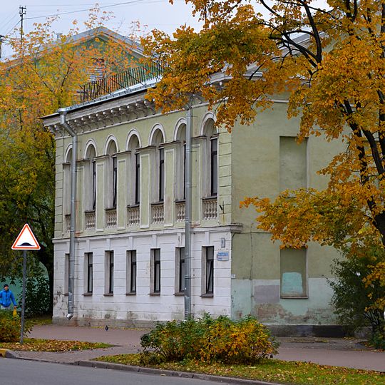 Merchant Lukin House