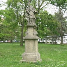 Socha svatého Jana Nepomuckého v Zámecké zahradě v Teplicích