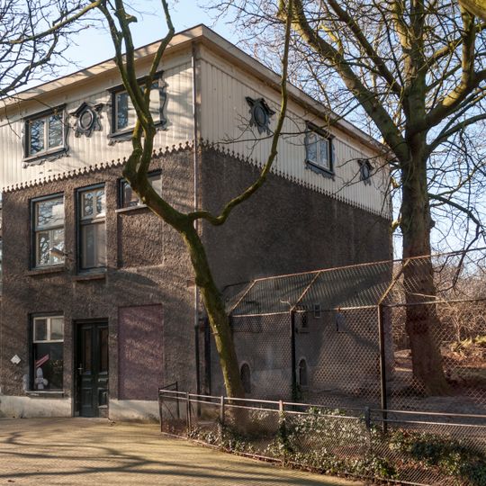 Artis: wolvenhuis