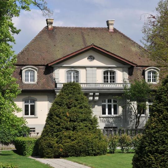 Sunnmatt factory owner villa