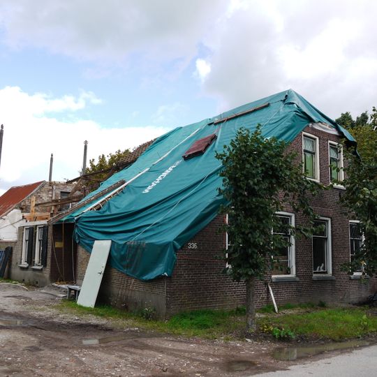 Benedeneind NZ 336, Benschop