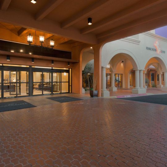 Crowne Plaza Albuquerque