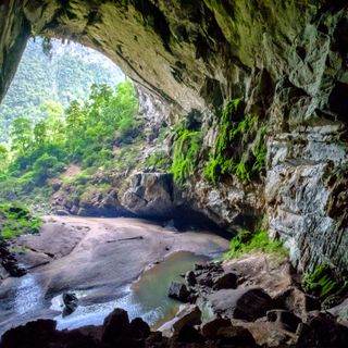 Caverna Hang En