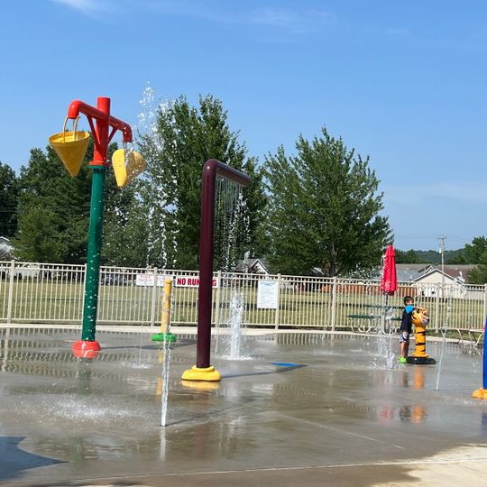 Dupo Park Splash Pad