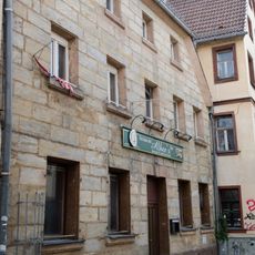 Wohn- und Geschäftshaus