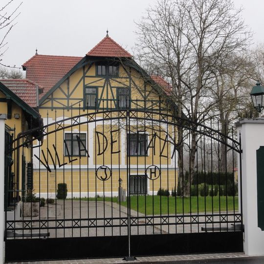 Amtsgebäude, Villa de Falk/Valk