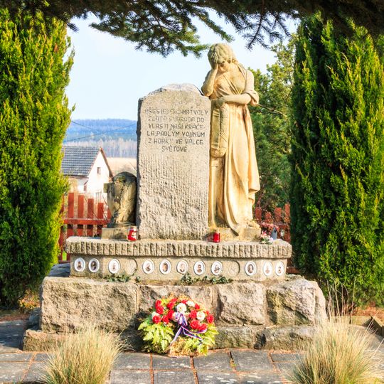 Pomník padlým v 1 světové válce v Horce u Chrudimi