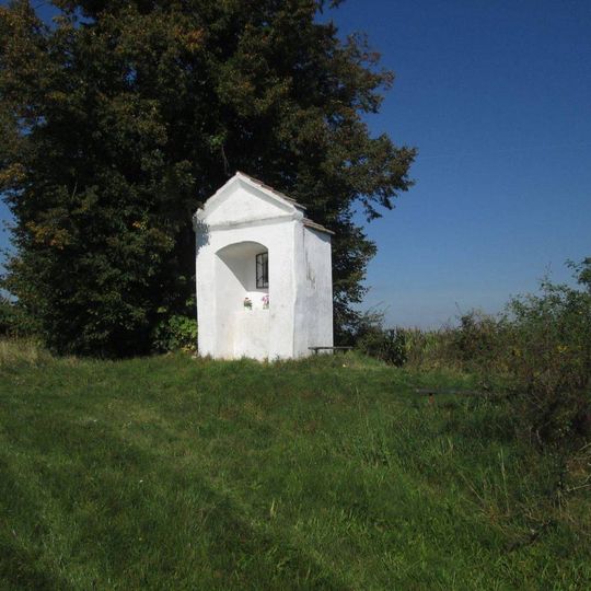 Kaplička nad Jistebnicí v polích