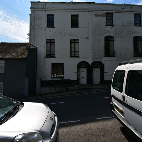 Burton House  St Agnes And Oribi