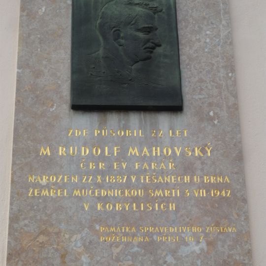 Pamětní deska Rudolfa Mahovského