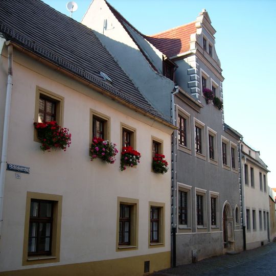 Schloßstraße 18