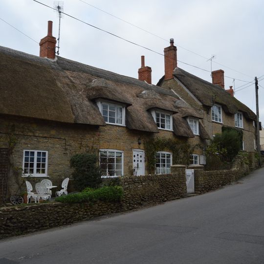 Bramble  Lilac Cottage