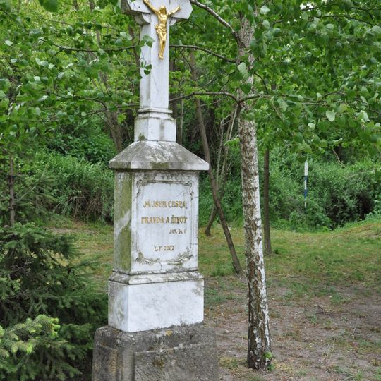 Kříž v Hustopečích na ulici Herbenova