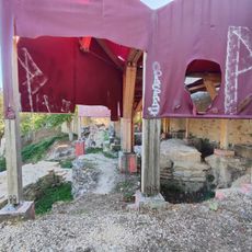 Restos De La Iglesia San Cristobal