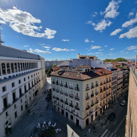 Hotel Opera