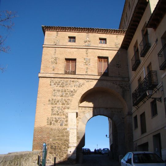 Puerta de Alarcones