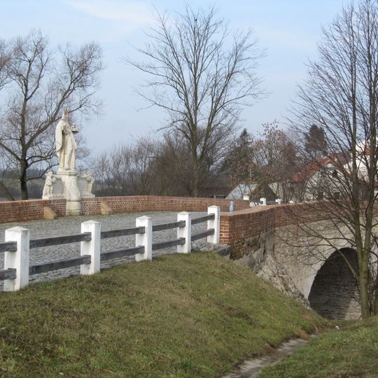 Old bridge in Grešlové Mýto