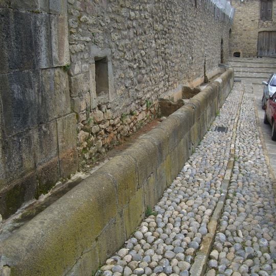 Font i abeurador del Vall
